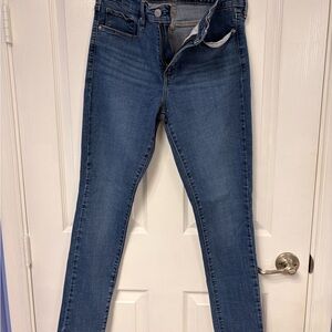 Levi's Dark Blue Women's Skinny Jeans